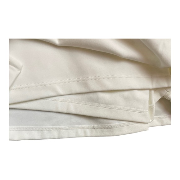 WeWoreWhat Activewear Skort in Optic White Size M NWT - Picture 6 of 10